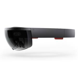 これは便利。HoloLensを使うと既存のゲームもこうなる!?