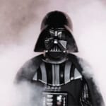 【風格】コミケ入場者を屋上から見つめるベイダー卿がカッコ良すぎたｗｗｗｗ