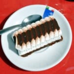 【朗報】販売終了したはずのアイス「ビエネッタ」、意外な場所でまだ売ってたｗｗｗｗｗ